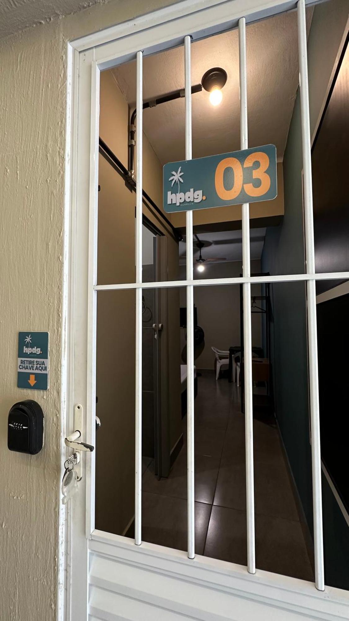 Suite 03 • Praia Das Pitangueiras 瓜鲁雅 外观 照片