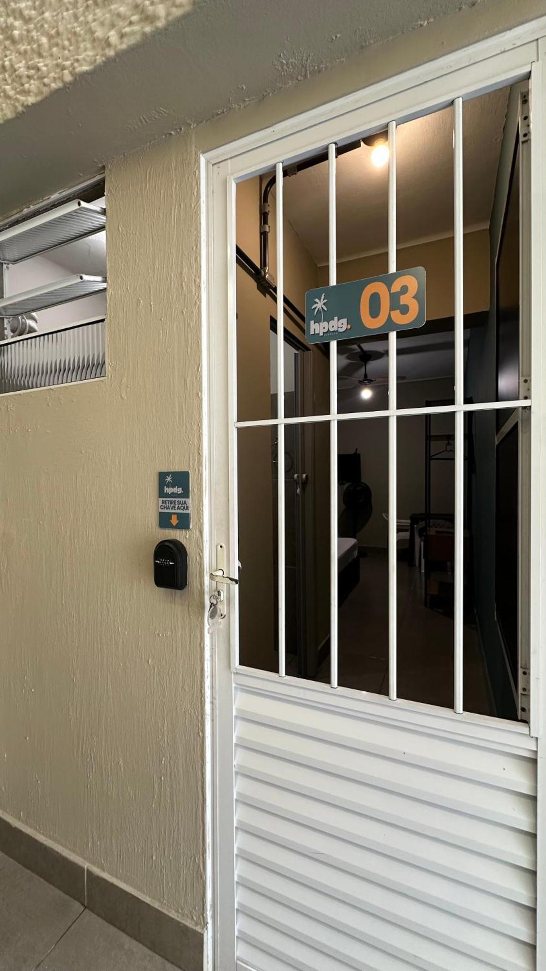 Suite 03 • Praia Das Pitangueiras 瓜鲁雅 外观 照片